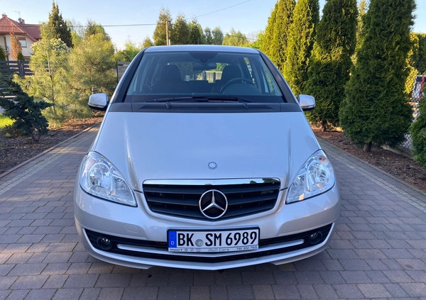 Mercedes-Benz Klasa A cena 22600 przebieg: 106900, rok produkcji 2011 z Krapkowice małe 211